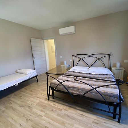 مونتيشياري La Chiusa Bed And Breakfast المظهر الخارجي الصورة